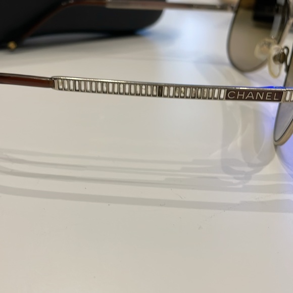 Chanel aviator sunglasses - Picture 2 of 13